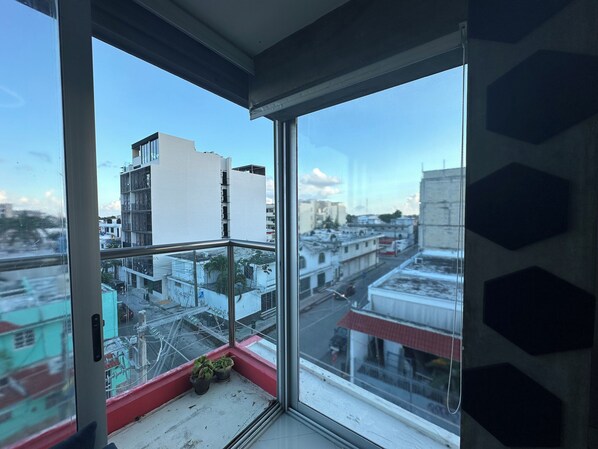 高级顶层房, 阳台, 城市景观 | 露台