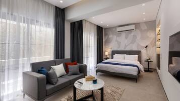 1 Schlafzimmer, Schreibtisch, WLAN, Bettwäsche