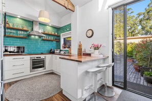 Microwave, oven, stovetop