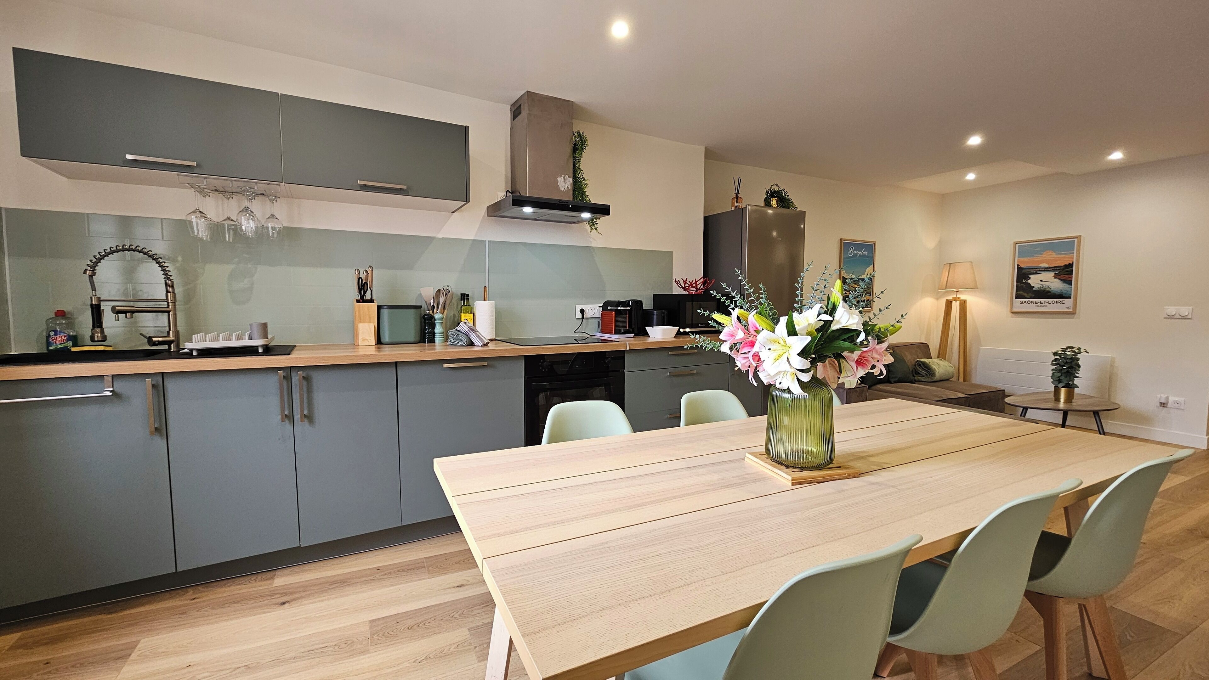 Private kitchen