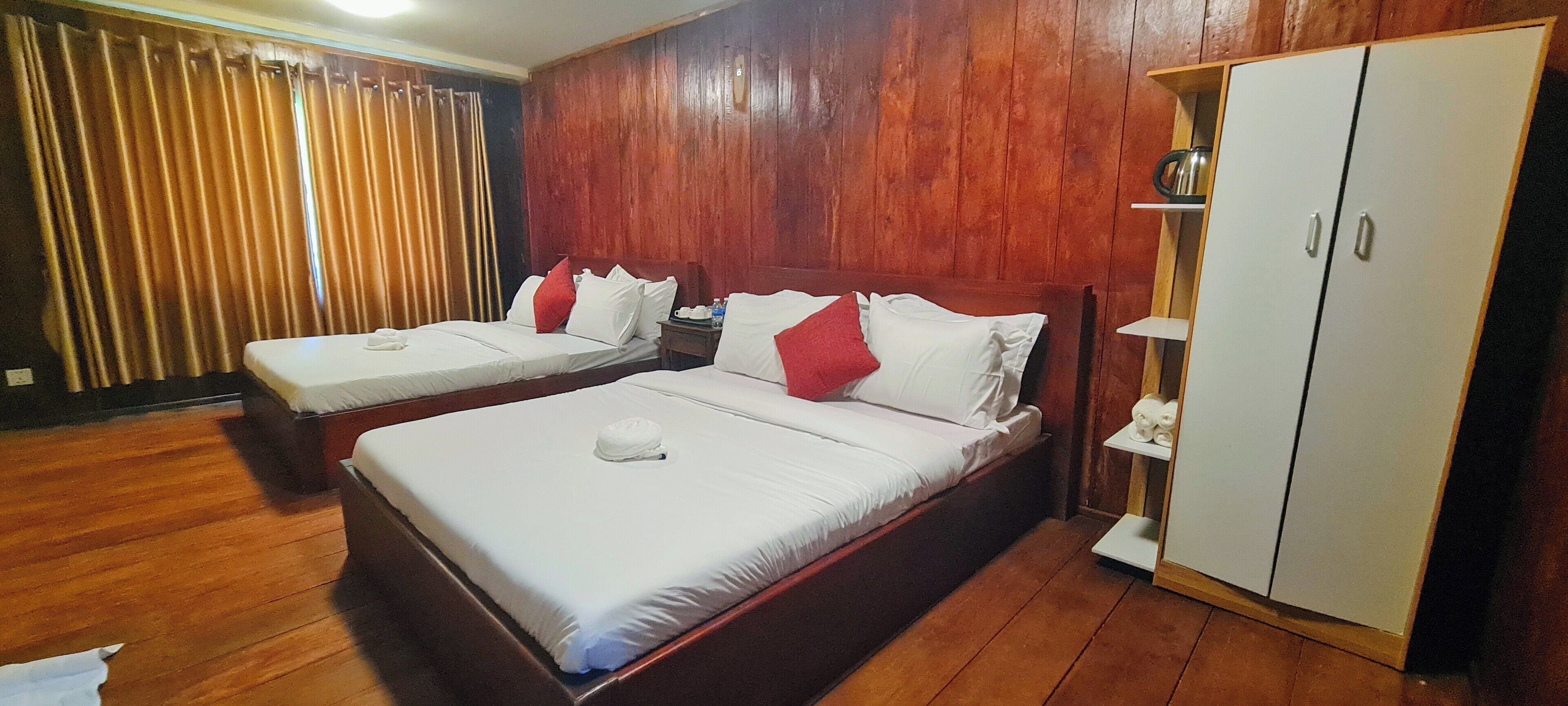 Basic-Zimmer, Kanalblick | Schreibtisch, kostenloses WLAN