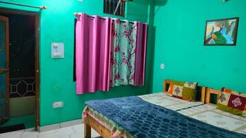 Fer et planche Ă repasser, Wi-Fi gratuit