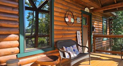 Fox Den – Peaceful Lakefront Cabin on Douglas Lake