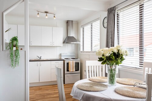 Luxury Two-Bedroom Apartment in Upper Hutt, Central