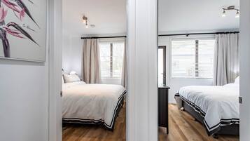 2 bedrooms, in-room safe, iron/ironing board, free WiFi