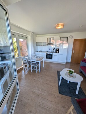 Nicht klassifiziertes Bild, 3 von 19, Schaltfläche