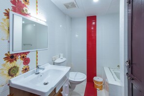 Chambre Double Deluxe, balcon, vue mer | Salle de bain