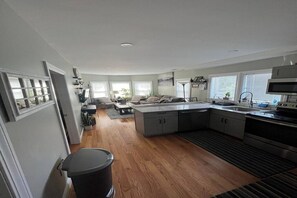 المنشأ�ة من الداخل