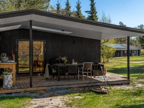 Ulkoruokailutilat