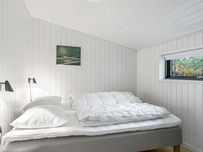 2 bedrooms, Internet