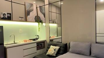 Egyptian cotton sheets, premium bedding, memory-foam beds, minibar
