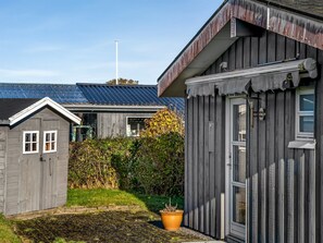 تفاصيل الفندق من الخارج