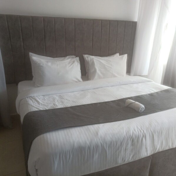 Wifi gratis y ropa de cama