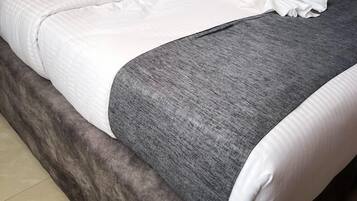 Deluxe Single Room, City View | WiFi (free), bed sheets