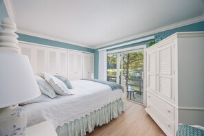 3 bedrooms, iron/ironing board, travel cot, free WiFi