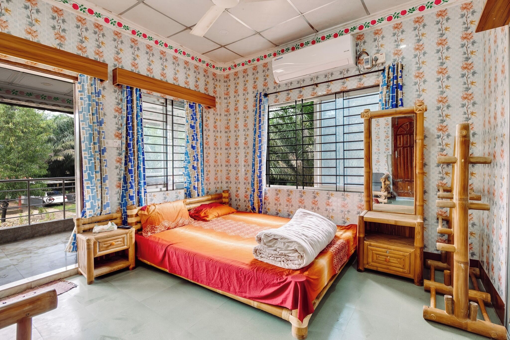 Deluxe Double Room, Hill View | Free WiFi