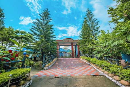 Front of property. Jaflong Green Resort
