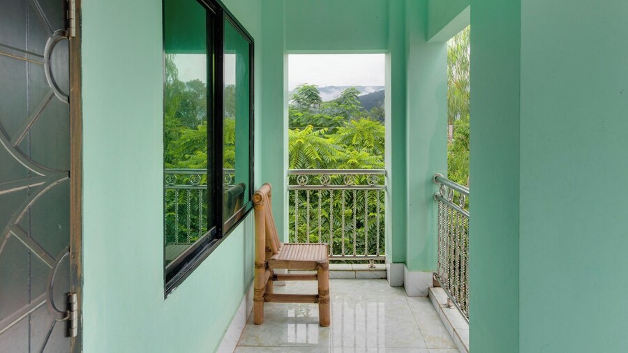 Jaflong Green Resort