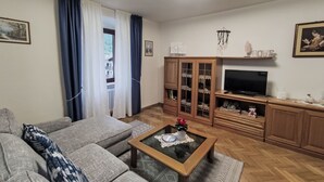 TV - Campredos by Interhome (Tione di Trento)