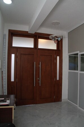 Bahagian dalam