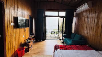 Deluxe Double Room, Hill View