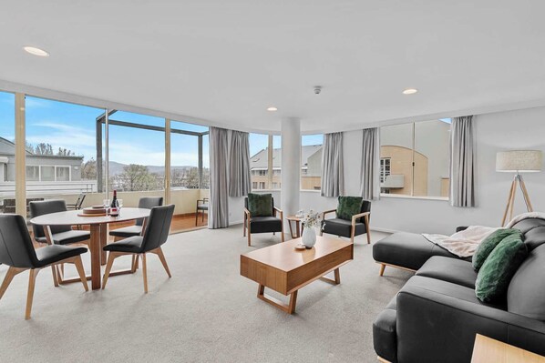 Télévision, espaces bureaux