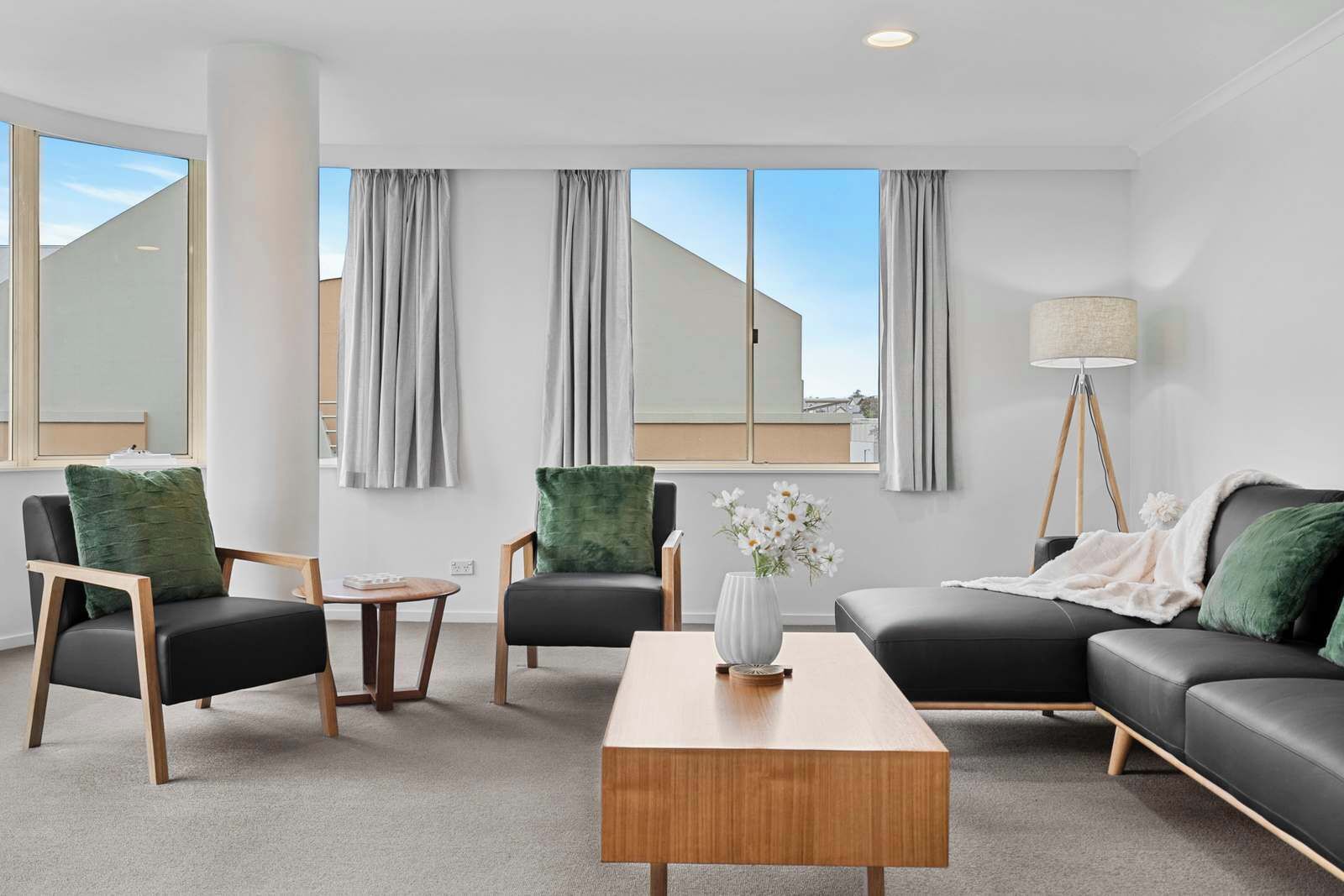 تلفزيون، مكتب