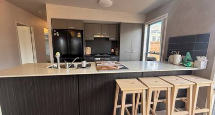 The Atlier Guest Room - Stay at Mangohill