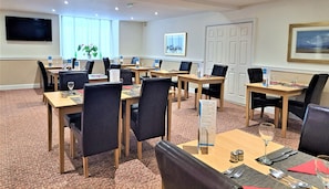 Restaurant - Richmond Hotel (Aberystwyth)