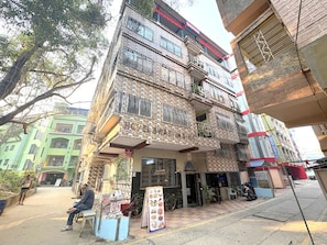 Fachada de la propiedad