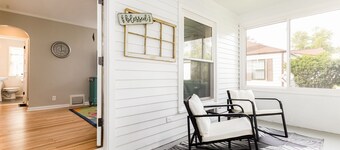 The Playbook Place<>2BR 1BA Home 1.5mi To ND