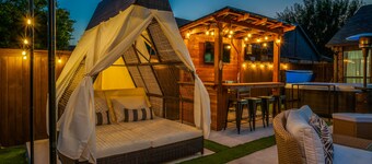 McKinney Luxury Home With Fire Pit, Hot Tub & Backyard Oasis