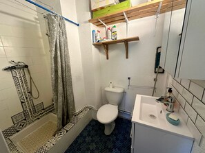 Hiustenkuivaaja