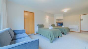 3 chambres, bureau, fer et planche à repasser, Wi-Fi