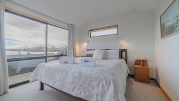 3 sovrum, skrivbord, strykjärn/strykbräda och wi-fi