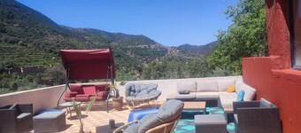 Chez Yahia, in the heart of Ourika, apartment with panoramic view