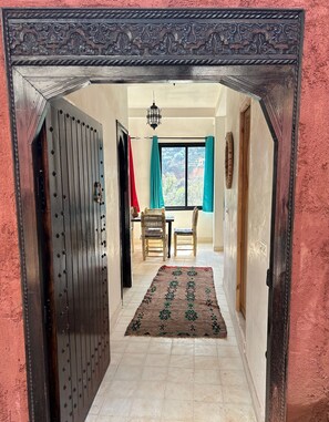 Interior - Chez Yahia, in the heart of Ourika, apartment with panoramic view (Ourika)