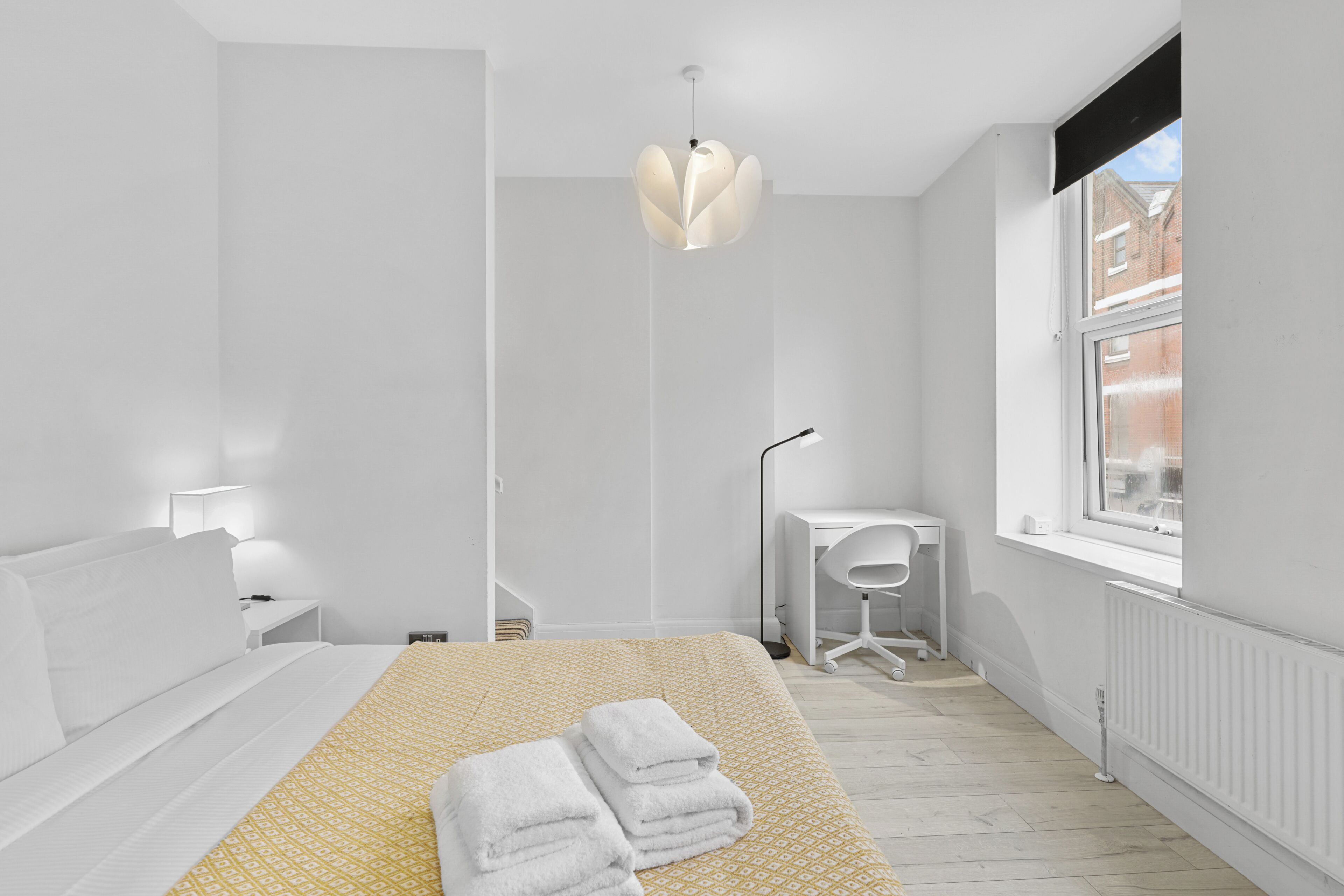 1 soverom, strykejern/-brett, wi-fi (inkludert) og sengetøy