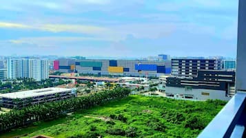 Standard Condo, 1 Bedroom, Balcony, City View | Balcony