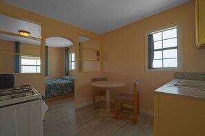 Kühlschrank, Mikrowelle