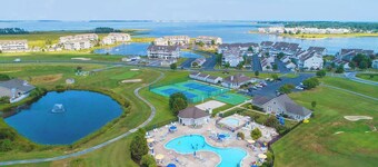 2 bed/2 bath condo in the Bethany Bay Community near Bethany Beach! Excellent view! Pets Allowed! 9-Hole Golf! Seasonal Outdoor Pool! Beach Town!