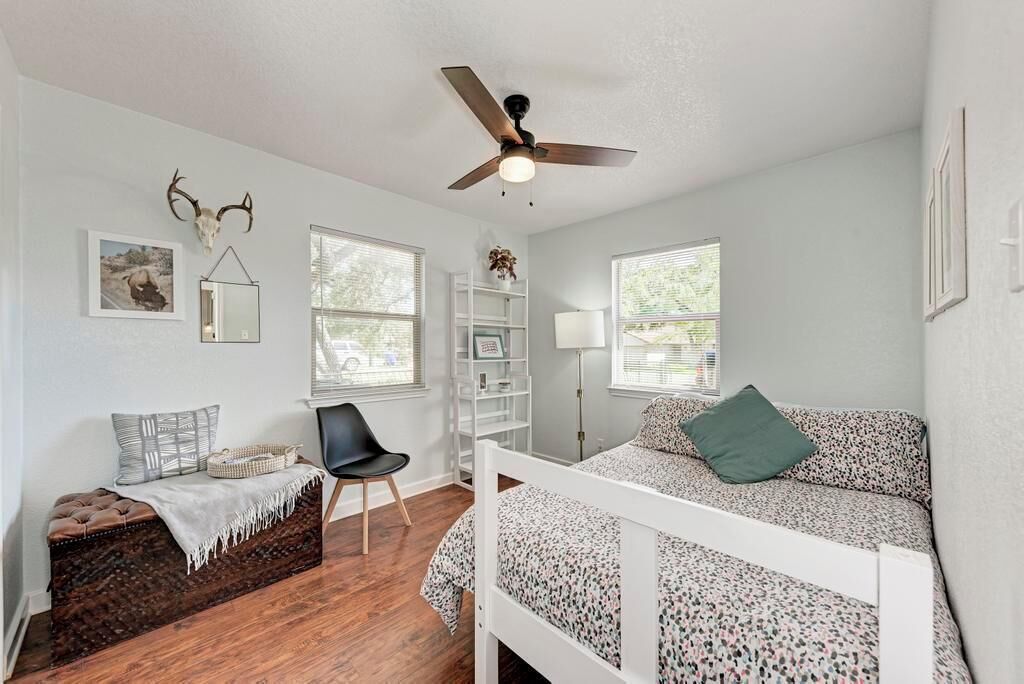 3 間睡房、熨斗/熨衫板、可攜式嬰兒床、免費 Wi-Fi