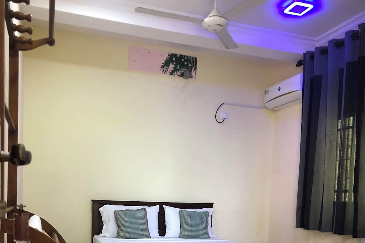 Habitación básica doble | Escritorio y wifi gratis