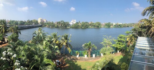 Amani Lake Resort
