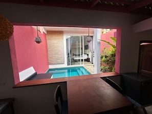 Honeymoon Suite, Pool View | Private kitchen - Angam Villa Hikkaduwa (Hikkaduwa)