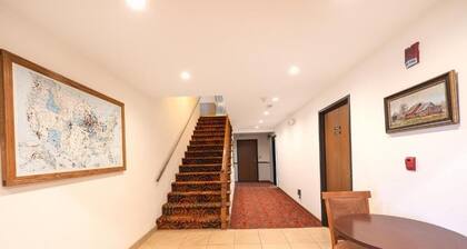 Explore Prairie Rose, Pet Friendly Unit Stay w/ Parking Included