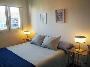 3 dormitorios, tabla de planchar con plancha, wifi y ropa de cama