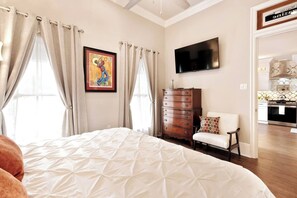 2 bedrooms, iron/ironing board, travel crib, WiFi (free)