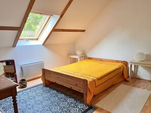 Room - Barn with beautiful spaces in the Plateau de Millevaches Nature Reserve (Viam- france)