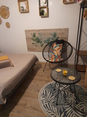 1 bedroom, iron/ironing board, WiFi, bed sheets - Cosy studio 23 m2, quiet, pk, wifi (Montpellier)